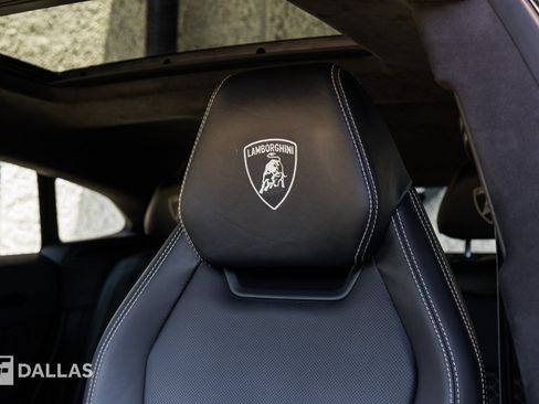Used 2024 Lamborghini Urus S AWD/4WD image 22