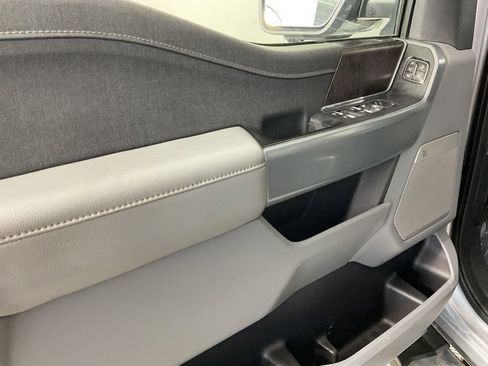 Used 2022 Ford F150 XLT image 17