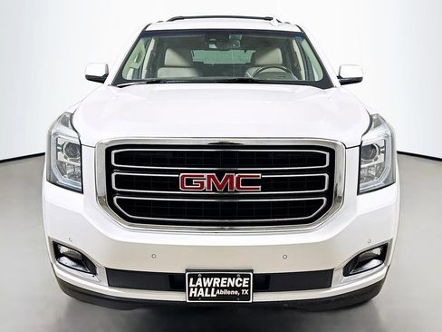 Used 2019 GMC Yukon SLT w/ Open Road Package AWD/4WD image 2