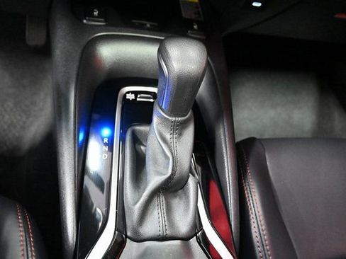 Certified 2024 Toyota Corolla XSE image 10