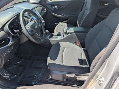 Used 2020 Chevrolet Malibu LS FWD image 14