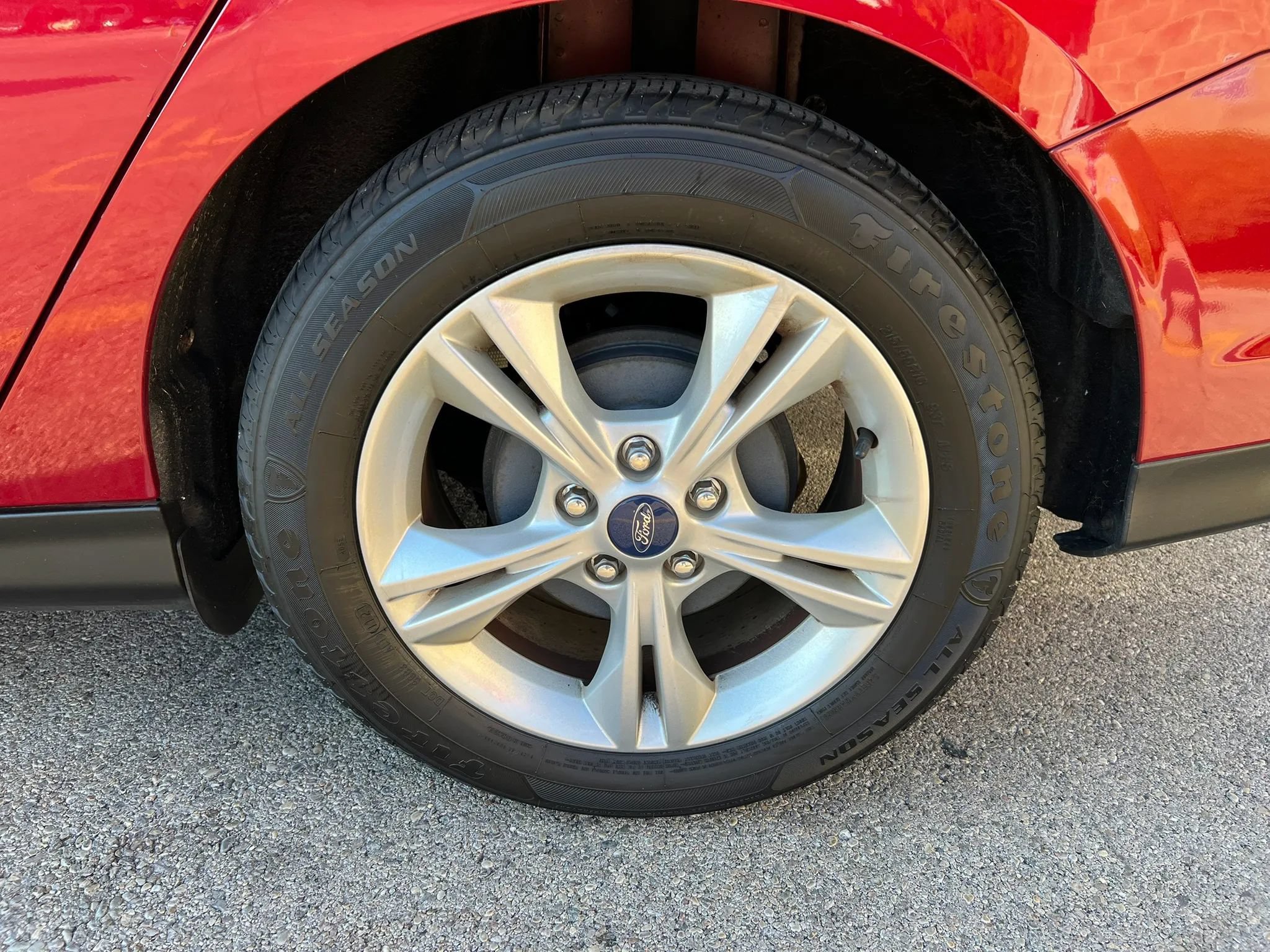 Used 2014 Ford Focus SE FWD image 12