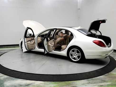 Used 2014 Mercedes-Benz S 550 Sedan image 36