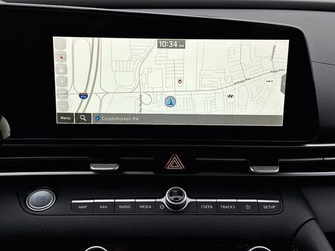 Certified 2023 Hyundai Elantra SEL w/ Convenience Package image 16