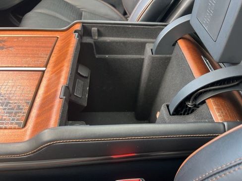 Used 2025 Lincoln Navigator L Black Label image 47