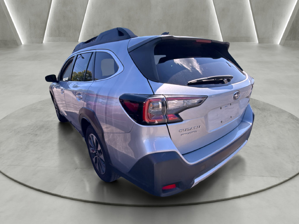 Used 2023 Subaru Outback Limited AWD/4WD image 5