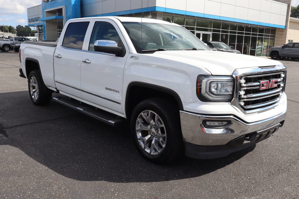 Used 2018 GMC Sierra 1500 SLT w/ SLT Premium Package AWD/4WD image 2