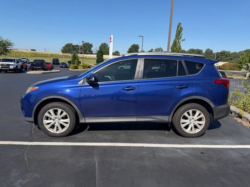 Used 2015 Toyota RAV4 Limited AWD/4WD image 6