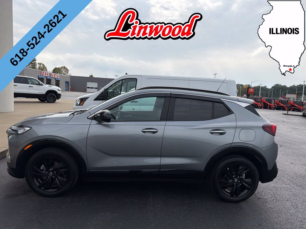 Used 2024 Buick Encore GX Sport Touring w/ Comfort Package FWD image 2