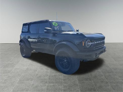 Used 2024 Ford Bronco Wildtrak image 8
