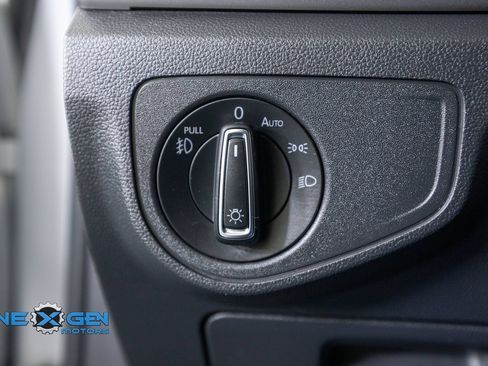 Used 2019 Volkswagen Atlas SE AWD/4WD image 13