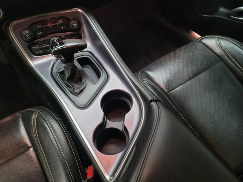 Used 2018 Dodge Challenger SXT image 26