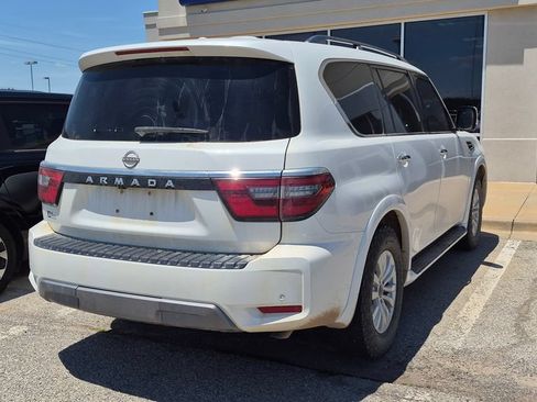 Used 2021 Nissan Armada SV AWD/4WD image 3