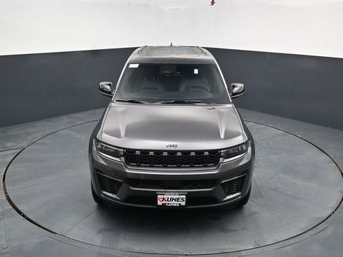 New 2026 Jeep Grand Cherokee Limited AWD/4WD image 46