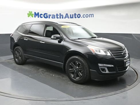 Used 2017 Chevrolet Traverse LT AWD/4WD image 2