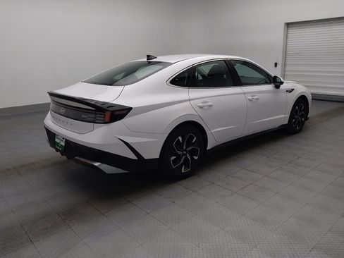 Used 2025 Hyundai Sonata SEL FWD image 10
