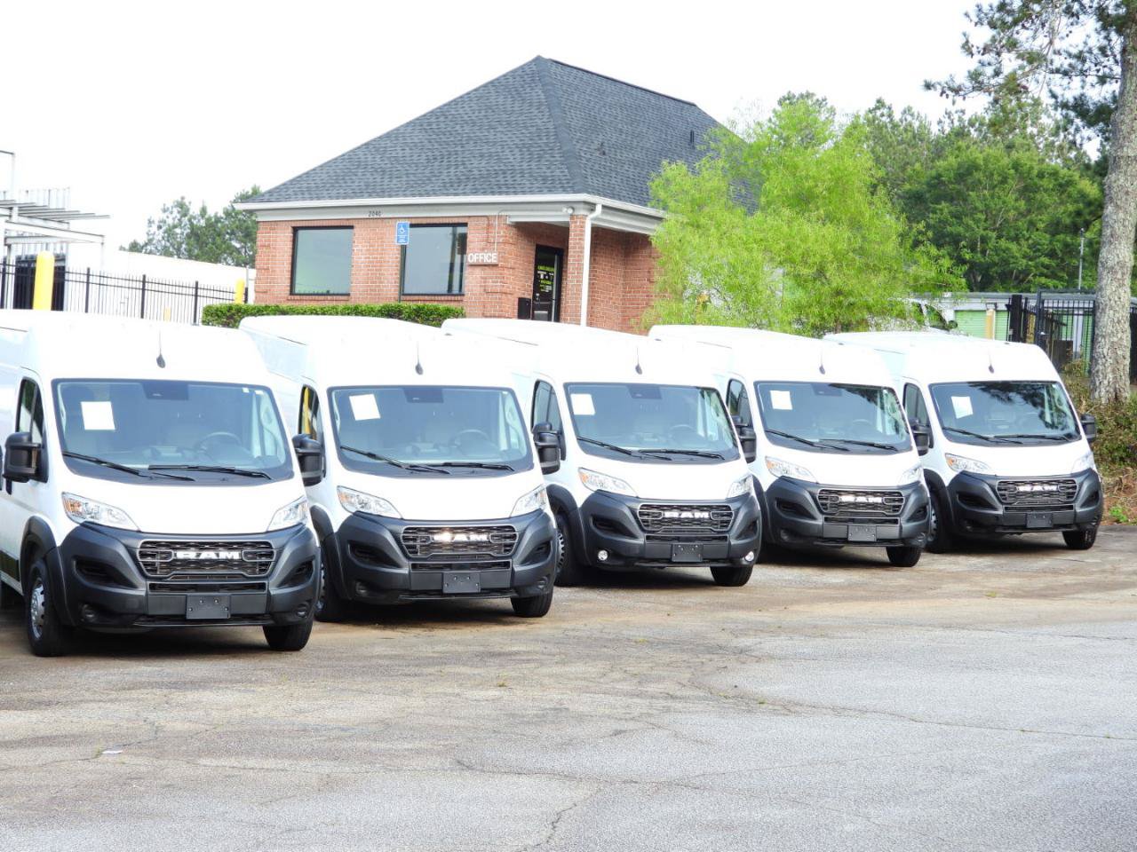 Used 2024 RAM ProMaster 2500 159 High Roof w/ Convenience Group FWD image 7