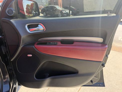 Used 2016 Dodge Durango R/T w/ Technology Group RWD image 27