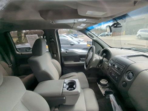 Used 2007 Ford F150 XLT AWD/4WD image 12
