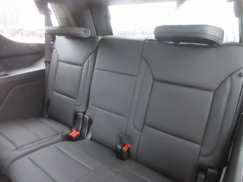 New 2026 GMC Yukon Denali w/ Denali Reserve Package image 14