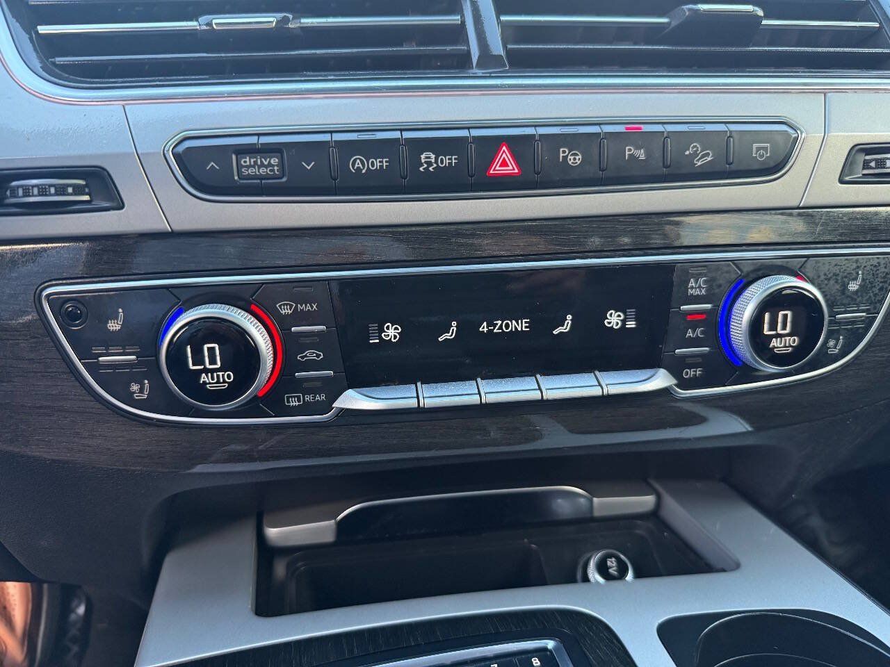 Used 2019 Audi Q7 2.0T Premium Plus AWD/4WD image 19