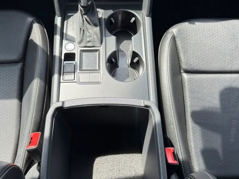 Used 2018 Volkswagen Atlas SE FWD image 38