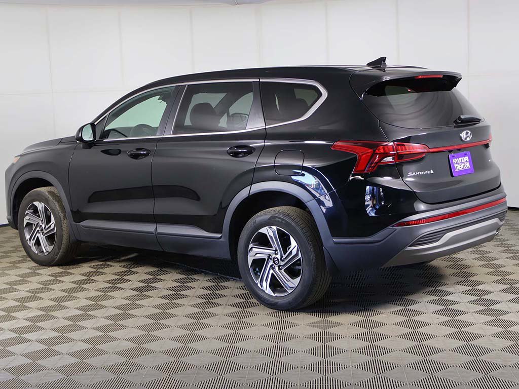 Certified 2023 Hyundai Santa Fe SE AWD/4WD image 8
