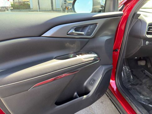 New 2026 Chevrolet Traverse LT w/ Driver Confidence Package image 25