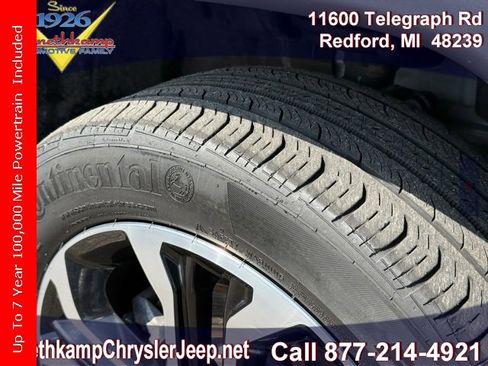 Certified 2022 Jeep Compass Limited image 29