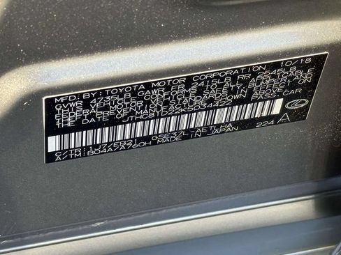 Used 2019 Lexus IS 300 AWD w/ Navigation Package image 31