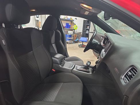 Used 2022 Dodge Charger GT w/ Navigation & Travel Group image 10