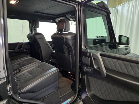 Used 2017 Mercedes-Benz G 550 Squared image 26
