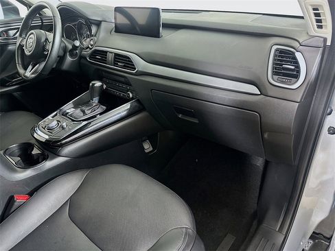 Used 2022 MAZDA CX-9 Touring image 33