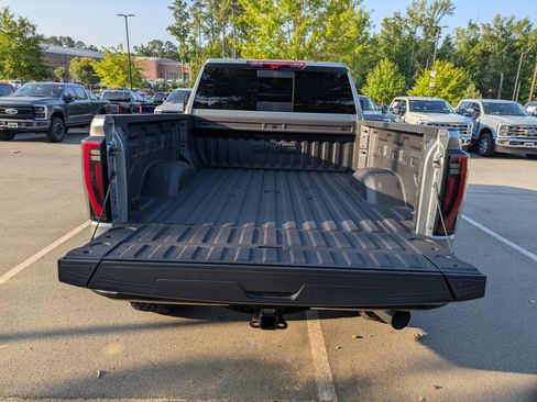 Used 2026 GMC Sierra 2500 AT4X AWD/4WD image 35