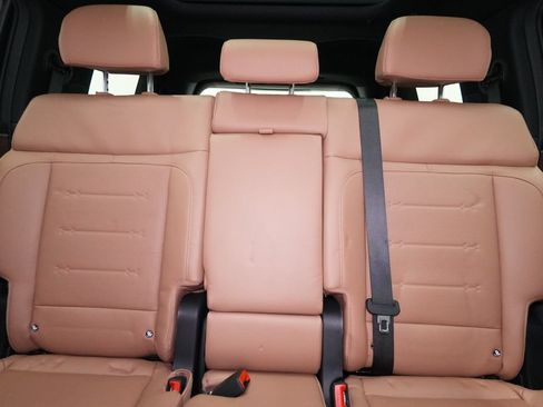 Used 2025 Hyundai Santa Fe Limited AWD/4WD image 22