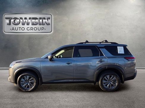 Used 2023 Nissan Pathfinder SV FWD image 7