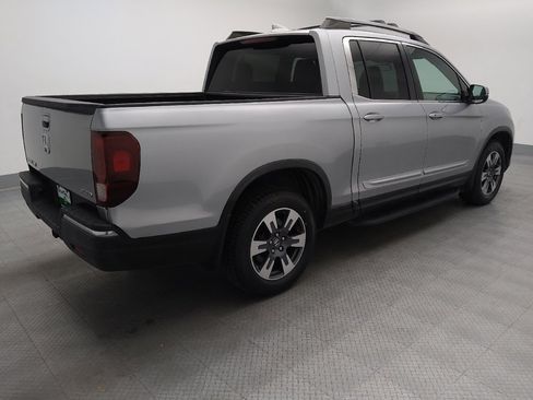 Used 2017 Honda Ridgeline RTL image 10