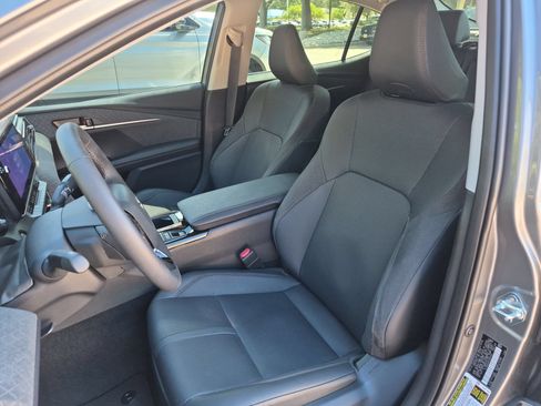 Used 2026 Toyota Camry XLE FWD image 13
