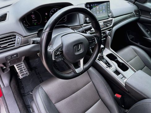 Used 2019 Honda Accord Sport image 22