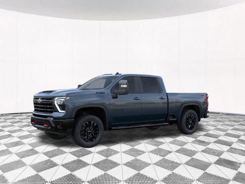 New 2026 Chevrolet Silverado 2500 LT image 5