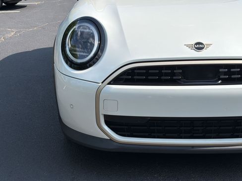 Used 2025 MINI Cooper S FWD image 12