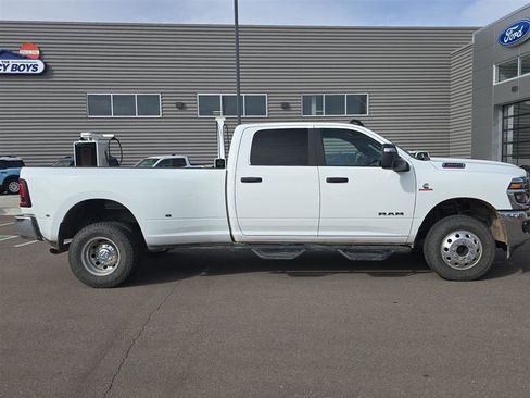 Used 2025 RAM 3500 Big Horn image 5