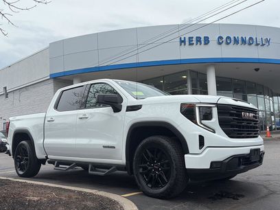 Used 2022 GMC Sierra 1500 Elevation