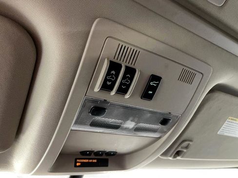 Used 2012 GMC Yukon XL Denali image 26