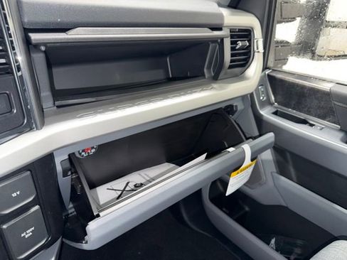 New 2026 Ford F350 XLT AWD/4WD image 32