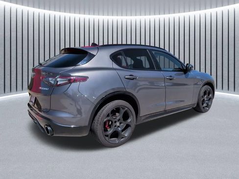 Used 2024 Alfa Romeo Stelvio Veloce AWD/4WD image 6