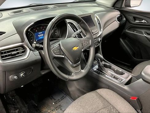 Used 2024 Chevrolet Equinox LT image 17