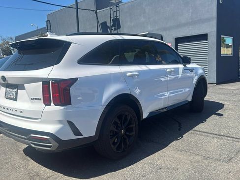 Used 2021 Kia Sorento SX FWD image 3