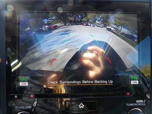 Used 2023 Subaru Forester Touring image 23