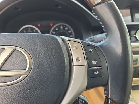Used 2014 Lexus ES 350 w/ Luxury Package FWD image 25